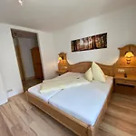 Lobmeyer Hotel 3*