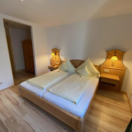 Hotel Lobmeyer Roding